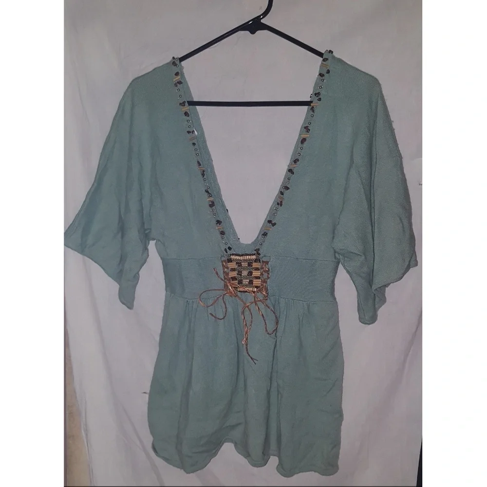 LaRok Beaded Sweater Size Small - Picture 5 of 7
